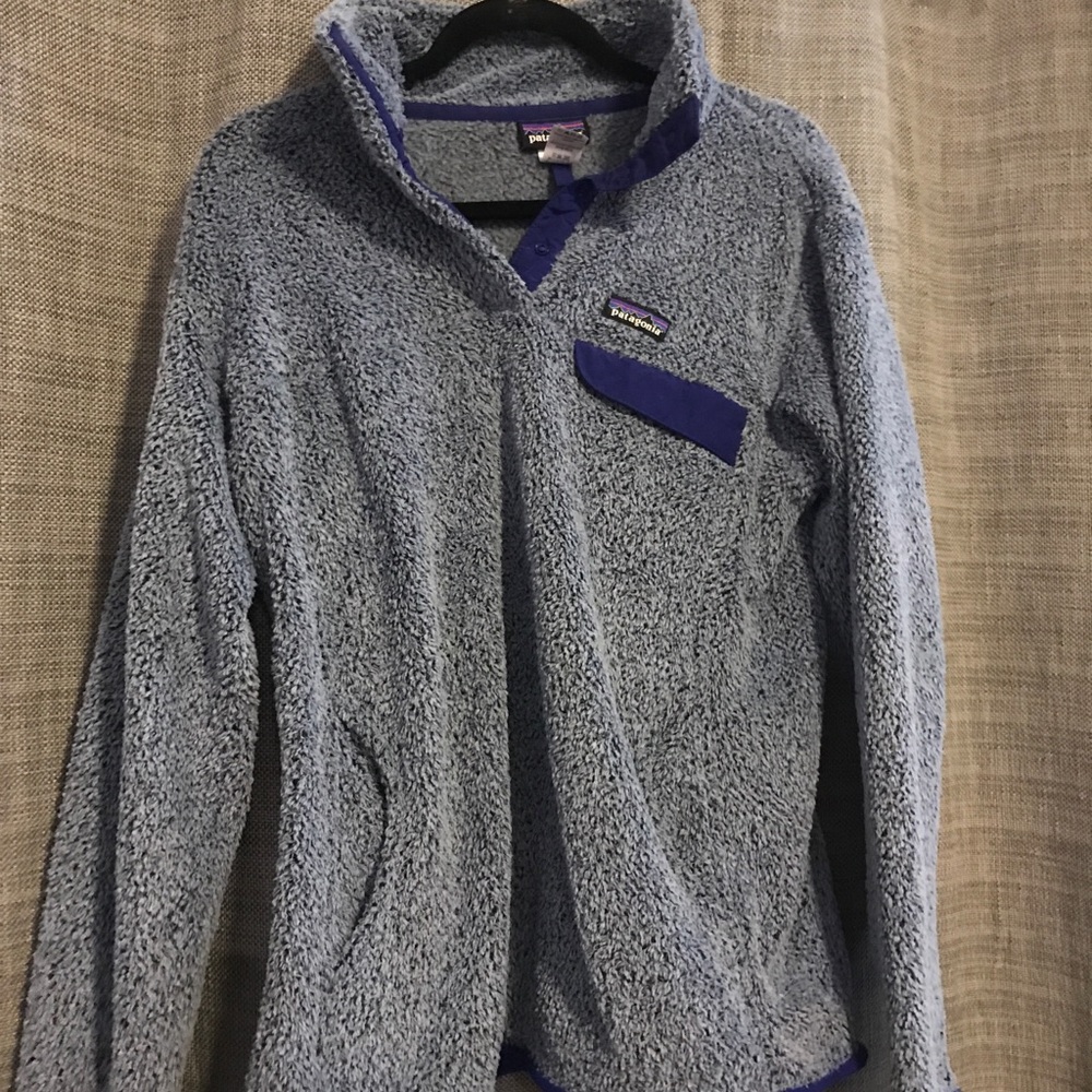 Women’s XL- Super Soft Patagonia Pullover